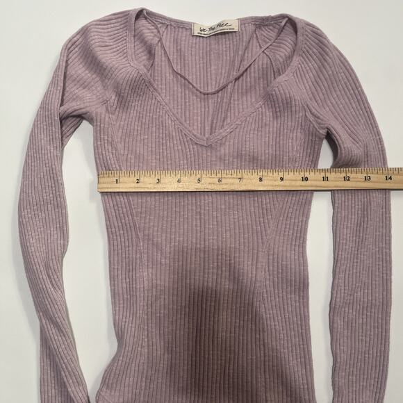 Sz XS FREE PEOPLE PASSING THRU LAYERING TEE- FRAGRANT LILAC - Picture 8 of 8